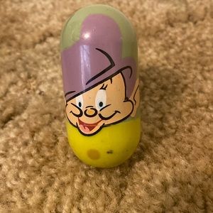 Dopey #16 Disney Kellogg 3" weeble wobble toy